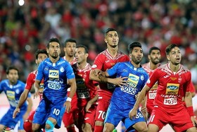 عرضه سهام باشگاه استقلال و پرسپولیس در بورس به تصویب کمیسیون تلفیق رسید