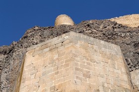 گزارش تصویری از دژی که زندان آقازاده‌های تاریخ ایران بود