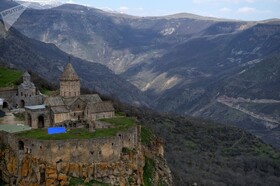 جاذبه های ایروان، سوان و دلیجان