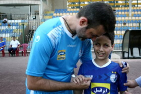 استراماچونی: به آن کودک قول داده ام قهرمان شویم