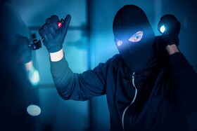 سرقت عجیب از صندوق امانت یکی از شعب بانک‌ ملی