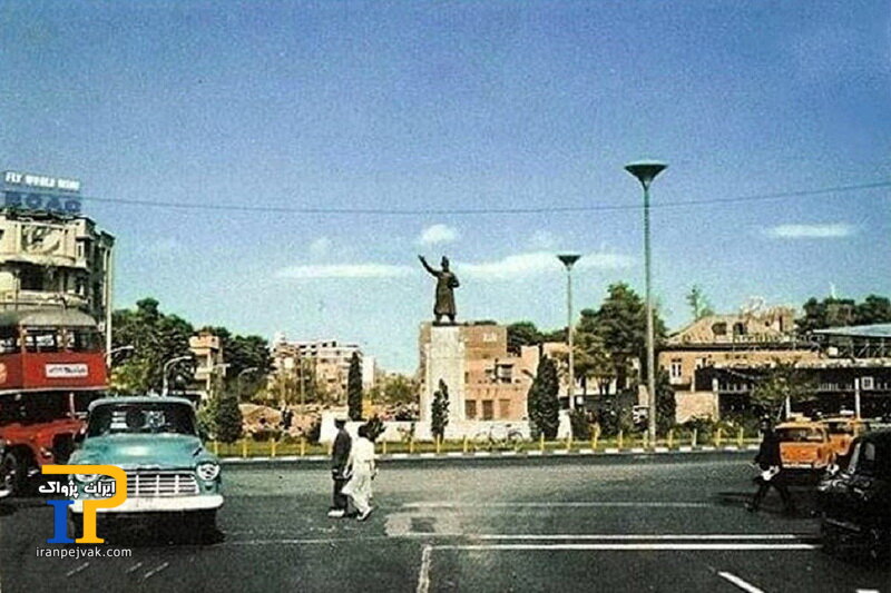 میدان فردوسی