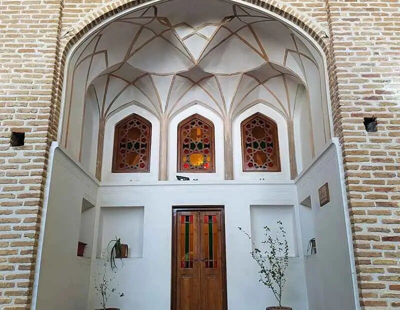 راهنمای سفر به سمنان؛ شهری سبز اما کویری