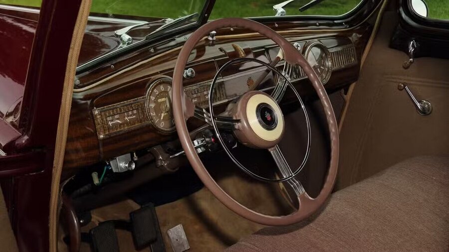 اولین خودروی کولردار جهان + تصاویر