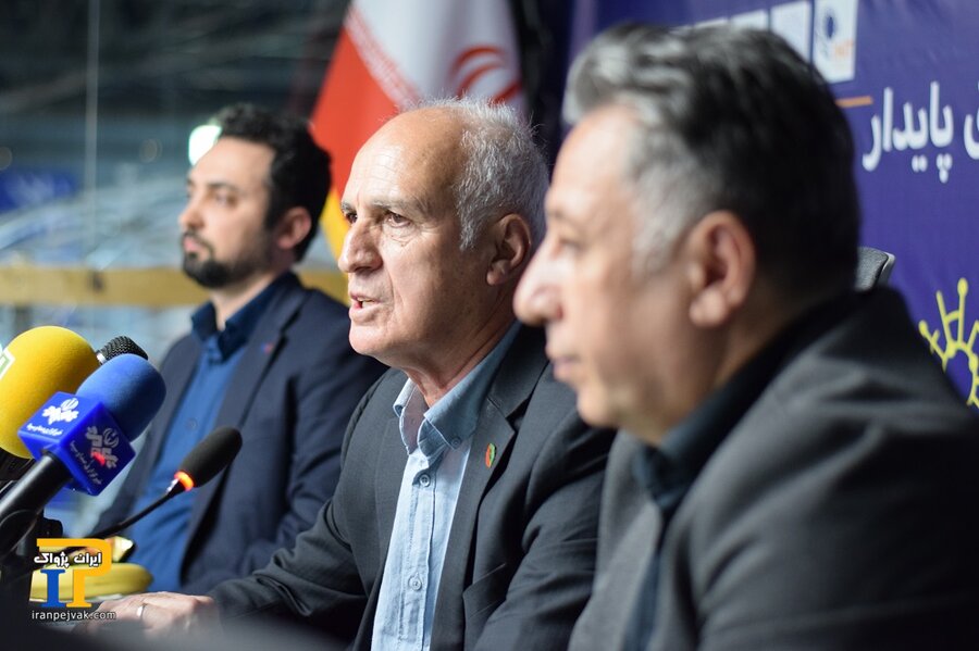 معرفی توانمندی‌های صنعت ارتباطات کشور به دولت در نمایشگاه کیتکس  