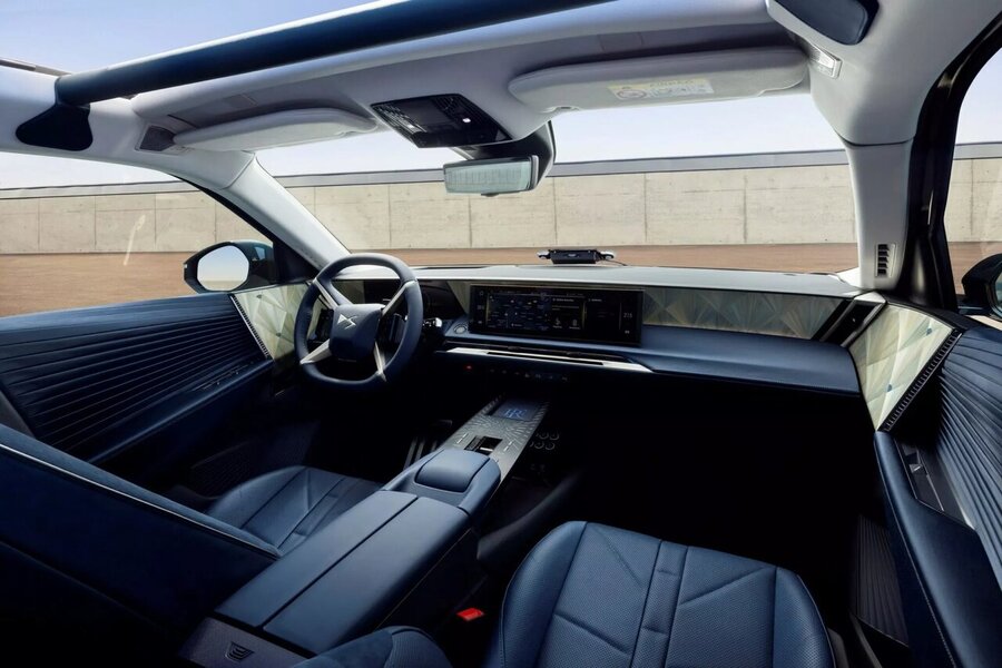 خودروی جدید رئیسجمهور فرانسه را بشناسید + تصاویر