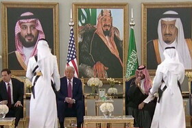 توهین عجیب ترامپ در بدو ورود به عربستان!