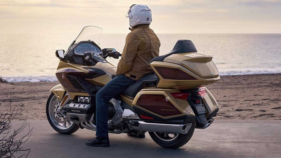 پنجاه سالگی نام افسانهای دنیای موتورسیکلت + تصاویر