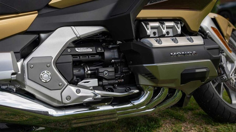 پنجاه سالگی نام افسانهای دنیای موتورسیکلت + تصاویر