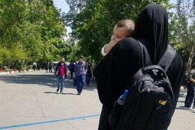 زنان دانشجو برای هر فرزند پنج نیمسال بیشتر فرصت درس خواندن دارند
