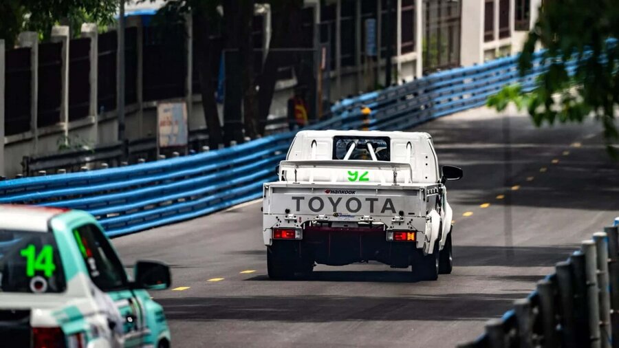 چهره متفاوت ارزان‌ترین تویوتا هایلوکس جهان