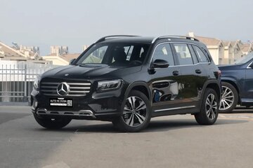 شاسیبلند مرسدس بنز با موتور ۱۳۰۰ سیسی در راه ایران + تصاویر