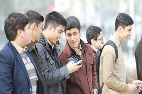 چرا گرایش نوجوانان به استفاده از موبایل در حال کاهش است؟