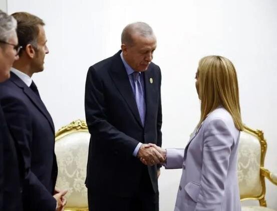 جورجیا ملونی، نخست وزیری ایتالیایی که برای مردان سیاست در جهان دلبری می‌کند!