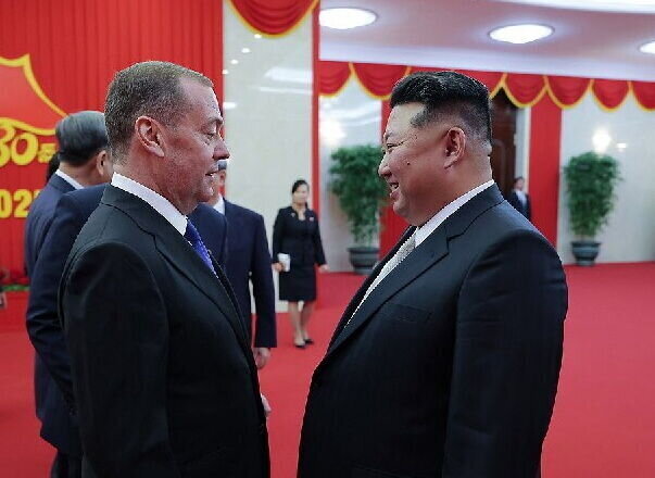 موشکی با قابلیت هدف گرفتن خاک آمریکا + عکس