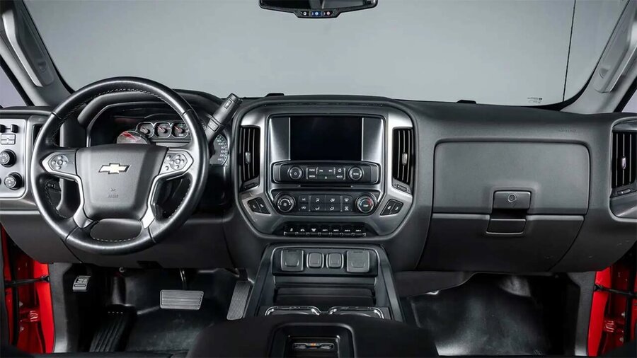 این وانت آمریکایی ۱۷ تن بار حمل میکند!