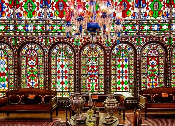 تلفیق هندسه چوب و رنگ در گرهچینی اصفهان + تصاویر