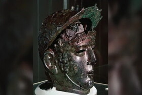 گنجینه بی‌نظیری که پسر جوان در یک چاله کشف کرد