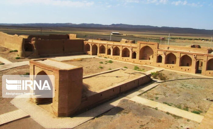 سفر به سرزمین کاروانسراها در میانه راه تهران - مشهد