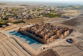 کاربری متفاوت قلعه سریزد در دل کویر