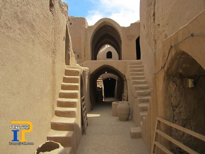 کاربری متفاوت قلعه سریزد در دل کویر