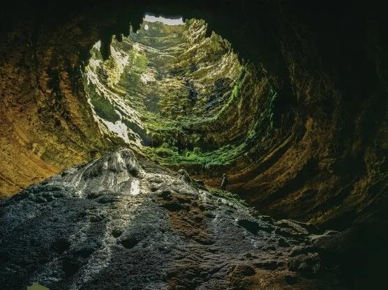 گودال شیطان؛ گودالی ترسناک با میلیونها خفاش