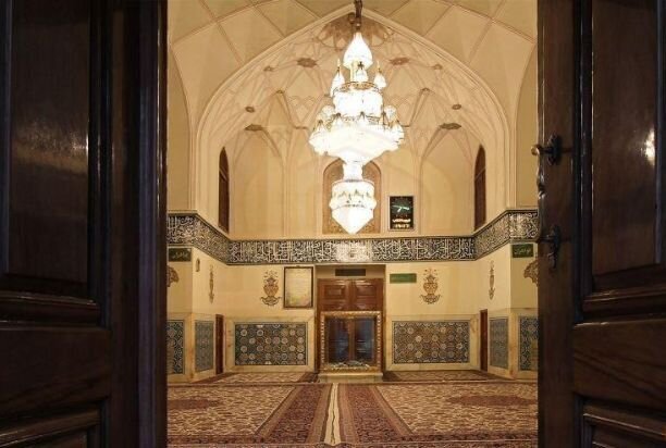 آرامگاه پیر پالاندوز در مشهد