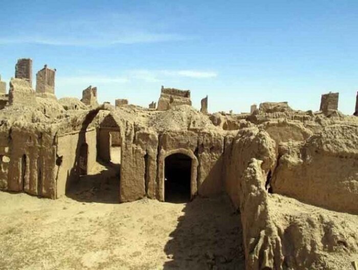 از شاهکار آبی جهان تا قلعههای تاریخی در گناباد