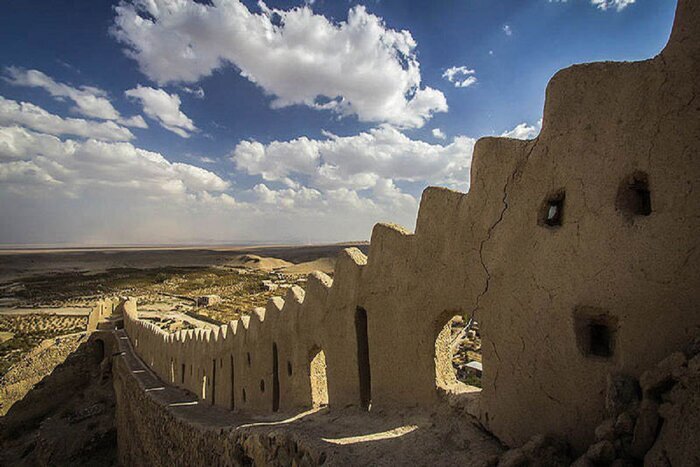 قلعه فورگ درمیان در سرزمین قلعه‌های کهن خراسان جنوبی