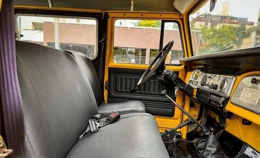 قیمت لندکروزر ۴۰ ساله با موتور مرسدس بنز