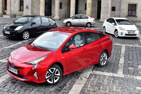 چگونه پریوس مهم‌ترین خودروی مدرن جهان شد؟