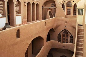 خانه اخوان؛ خانه باشکوه کاشان که تاریخی نیست