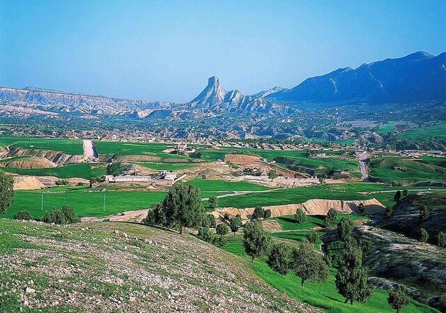 کوه قلاقیران ایلام؛ بهشتی باستانی با درختان کهنسال بلوط