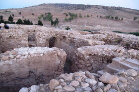 کاخ اربابی گیلانغرب را بیشتر آشنا شویم + فیلم