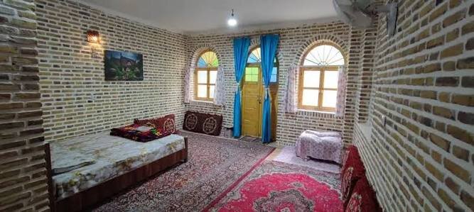 بوم گردی بام بوژان نیشابور